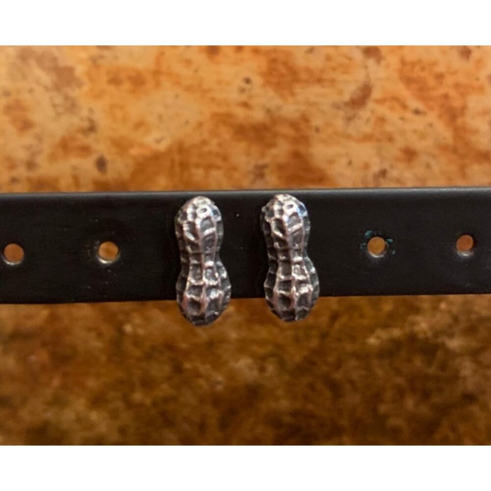 Rare and Retired James Avery Sterling Silver Peanut Earrings
